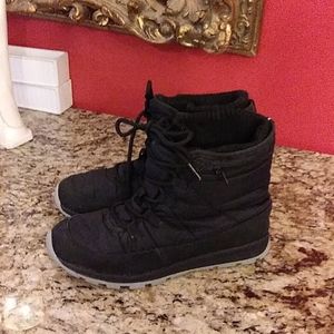 0501 Cheeks Fit Body Sneaker Boots